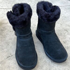 Lamo Women's Cresson Black Suede Faux Fur Lined Water Resistant Boot Size 10